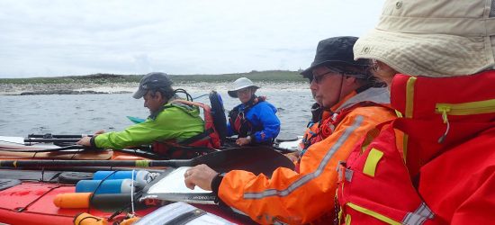 Calcul de navigation sur l'eau en kayak de mer